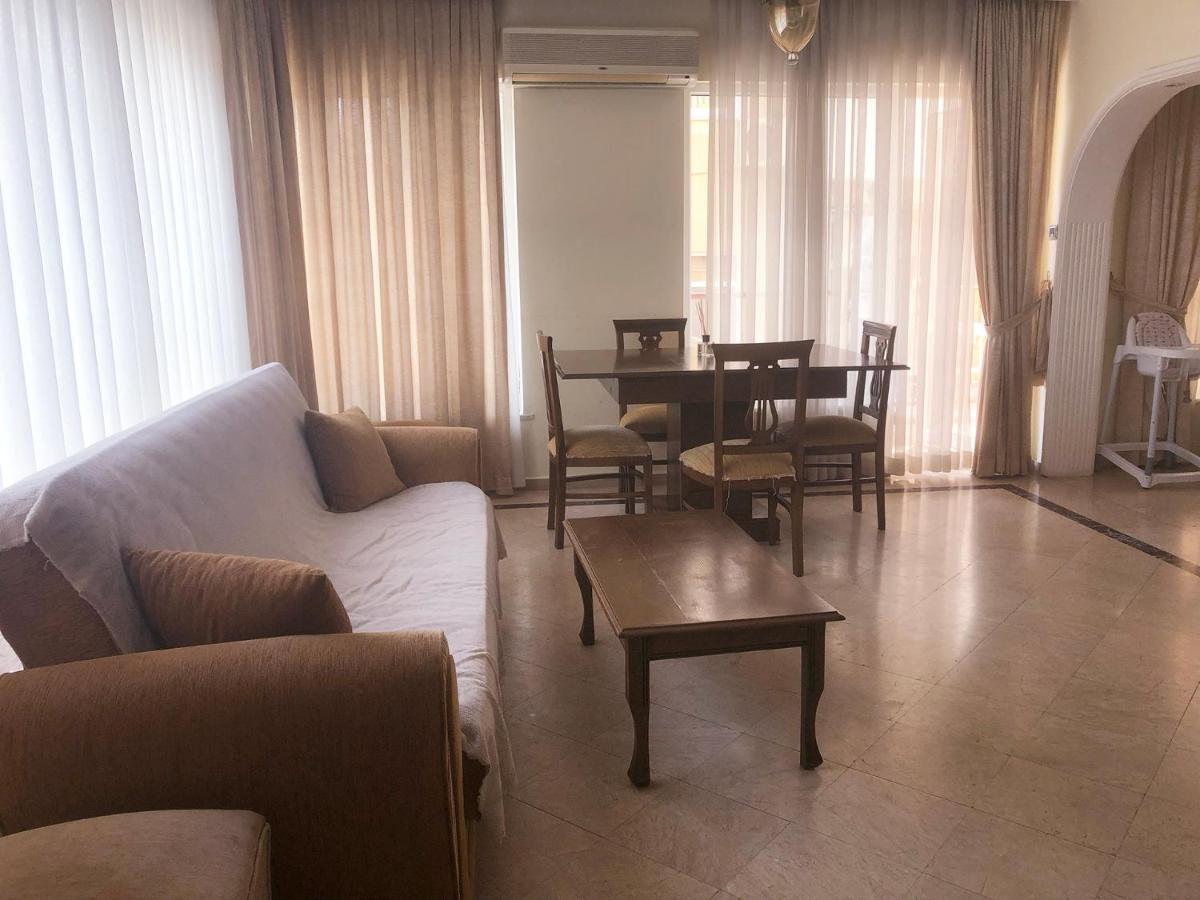Cleopatra Beach 3 X Badroom Apartme Appartement